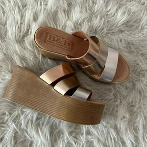 B&B Greek Leather platform sandals size 7